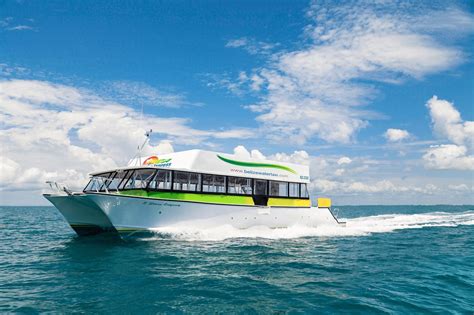 Belize water taxi - We arrange a trip to San Pedro island in Belize it is a hot tourist destination lots of fun beautiful resorts bars and restaurant beaches. so we decide to take the water taxi in B